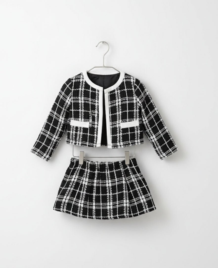 White and black tweed set