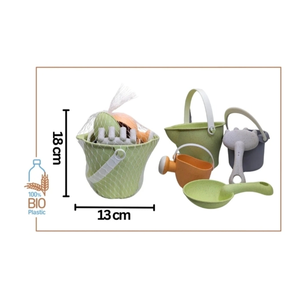 Wheat straw beach pail set